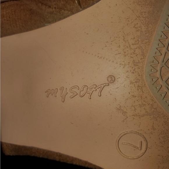 My Soft Suede Tan Knee-High Boots - Picture 9 of 12